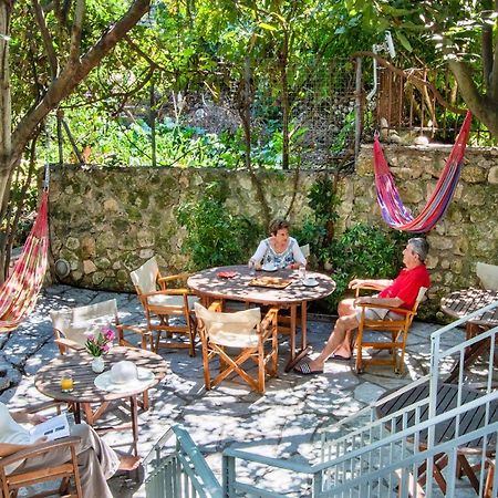 Áyios Nikítas Nefeli Hotel מראה חיצוני תמונה