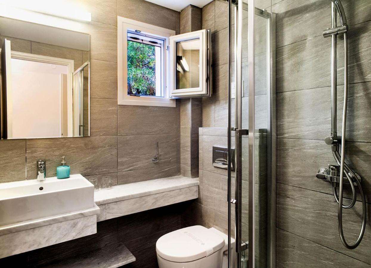 Áyios Nikítas Nefeli Hotel מראה חיצוני תמונה