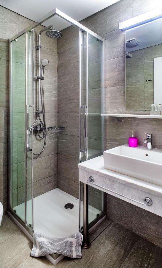 Áyios Nikítas Nefeli Hotel מראה חיצוני תמונה