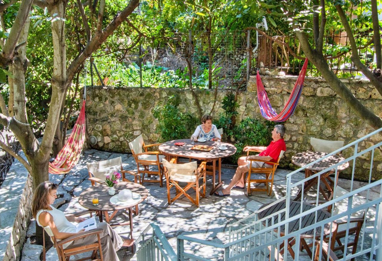 Áyios Nikítas Nefeli Hotel מראה חיצוני תמונה