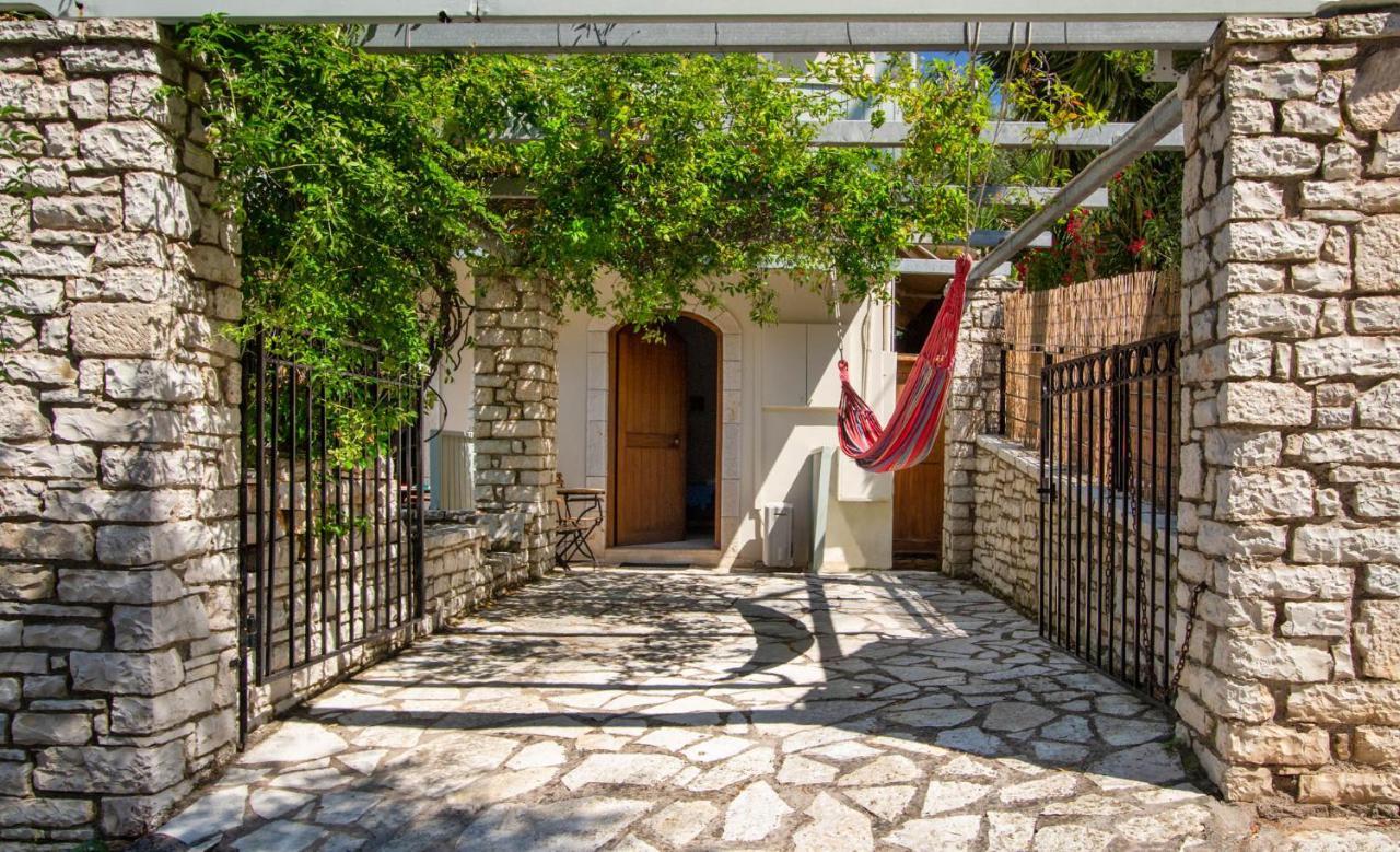 Áyios Nikítas Nefeli Hotel חדר תמונה